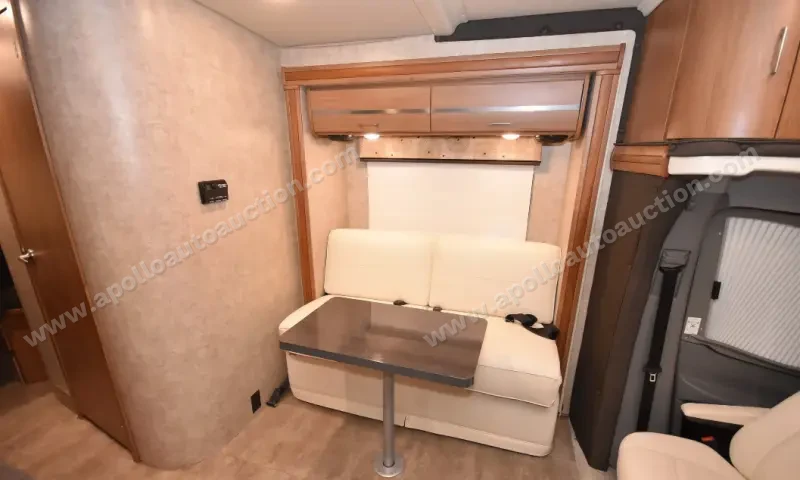 2014 Winnebago View 24V Class C photo 16