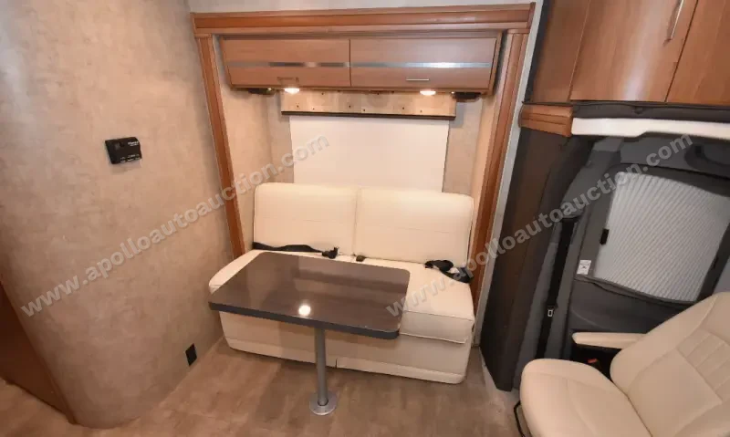 2014 Winnebago View 24V Class C photo 23