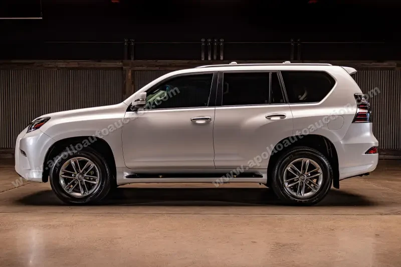 2023 Lexus GX 460 Base photo 4