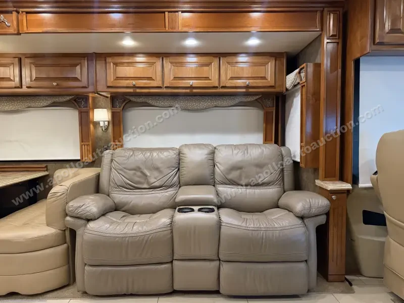 2014 Tiffin Phaeton 40QBH photo 47