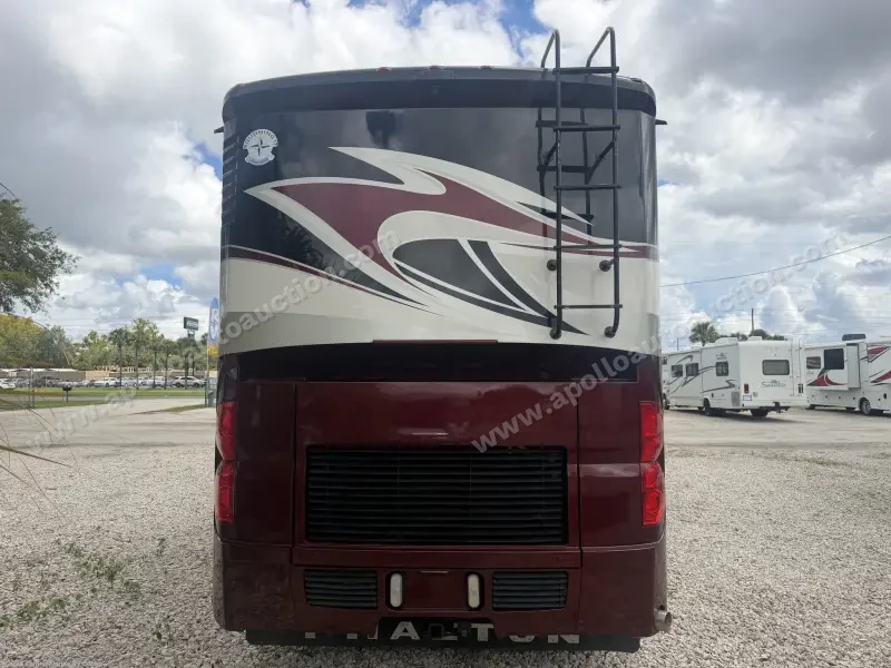 2014 Tiffin Phaeton 40QBH photo 4