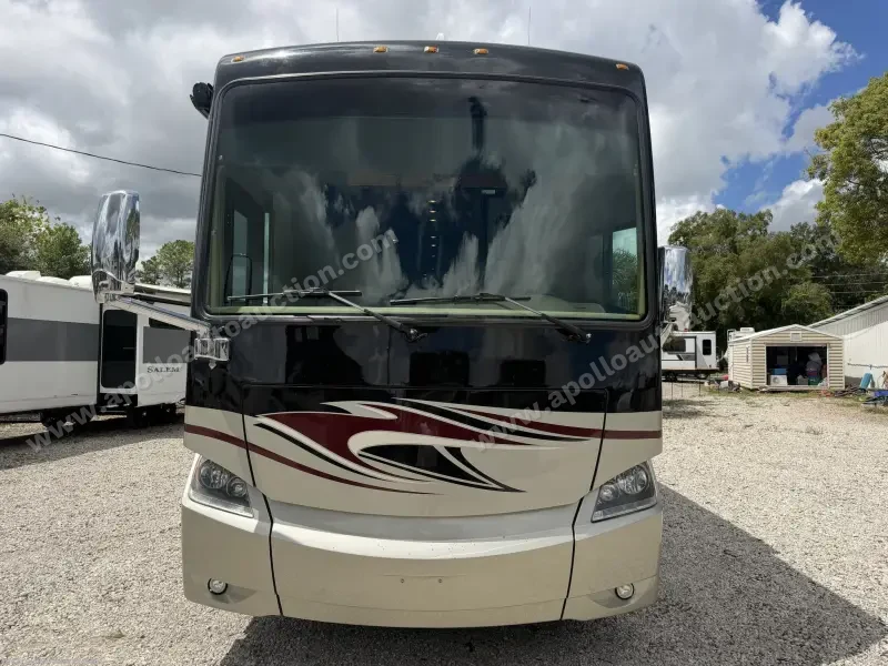 2014 Tiffin Phaeton 40QBH photo 8