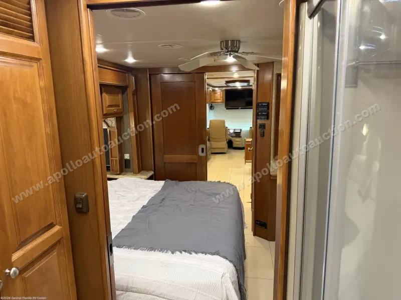 2014 Tiffin Phaeton 40QBH photo 66