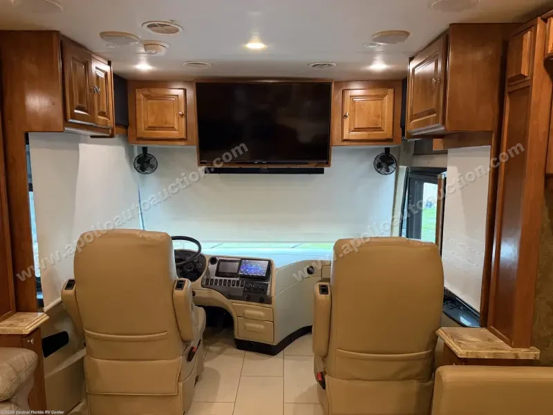 2014 Tiffin Phaeton 40QBH photo 83