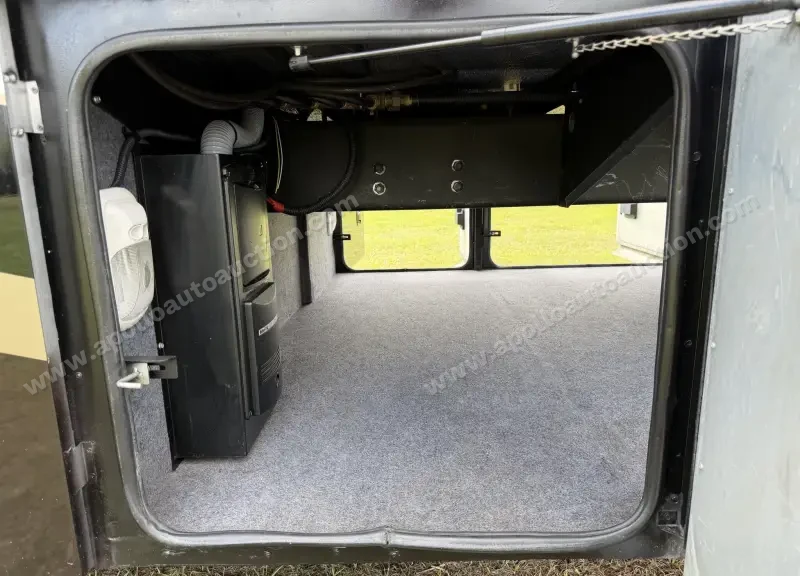 2013 Tiffin Allegro Red   36QSA photo 16