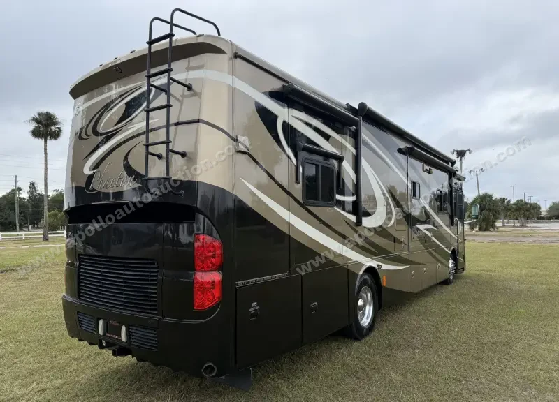2011 Tiffin Phaeton 36 QSH photo 5