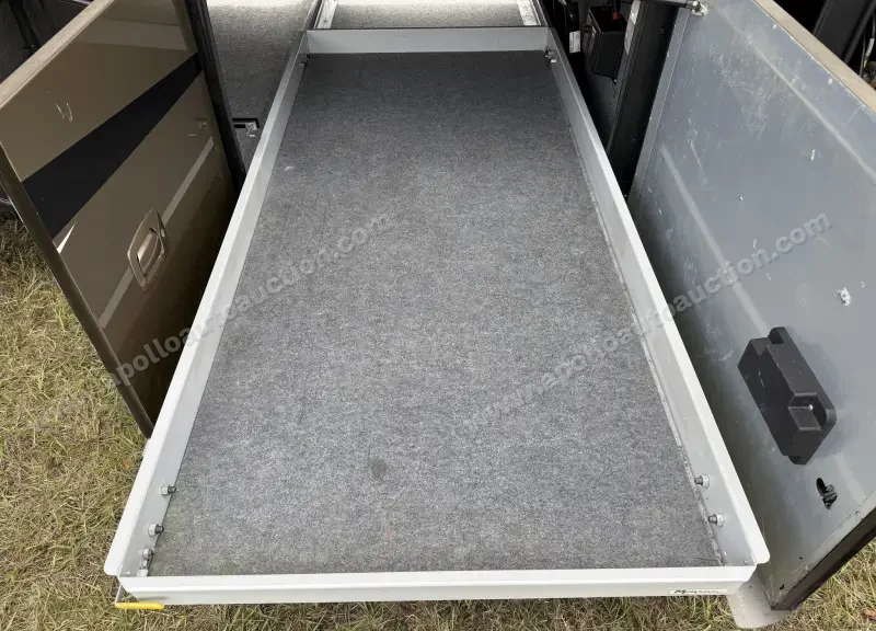 2011 Tiffin Phaeton 36 QSH photo 14