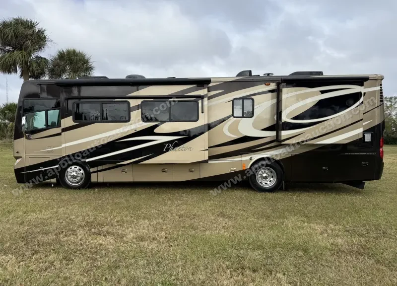 2011 Tiffin Phaeton 36 QSH photo 32
