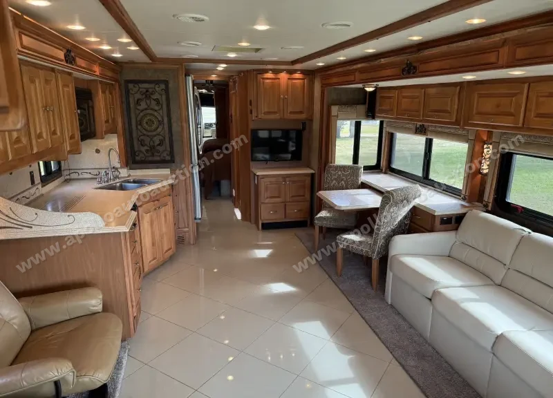 2011 Tiffin Phaeton 36 QSH photo 34