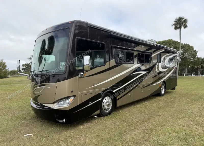 2011 Tiffin Phaeton 36 QSH photo 1