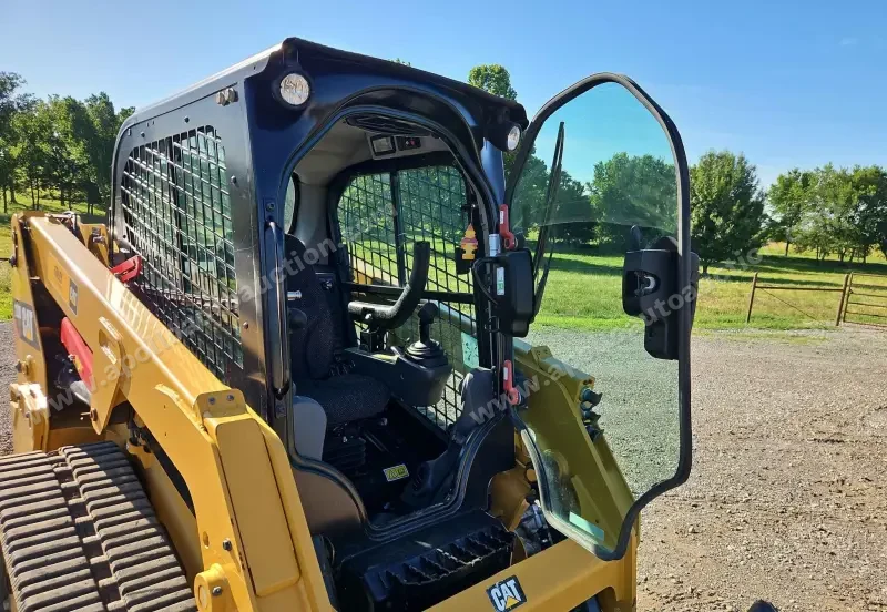 2019 Caterpillar 239D photo 24
