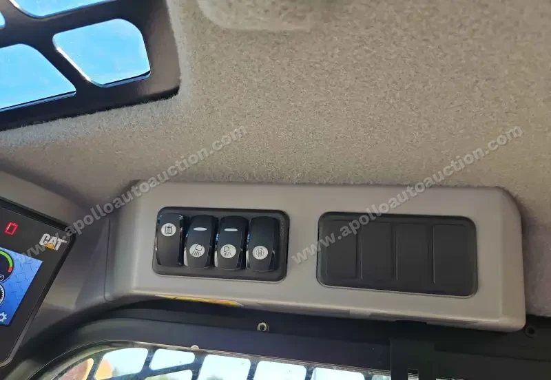 2019 Caterpillar 239D photo 36