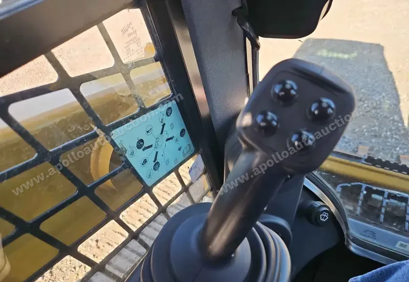 2019 Caterpillar 239D photo 32