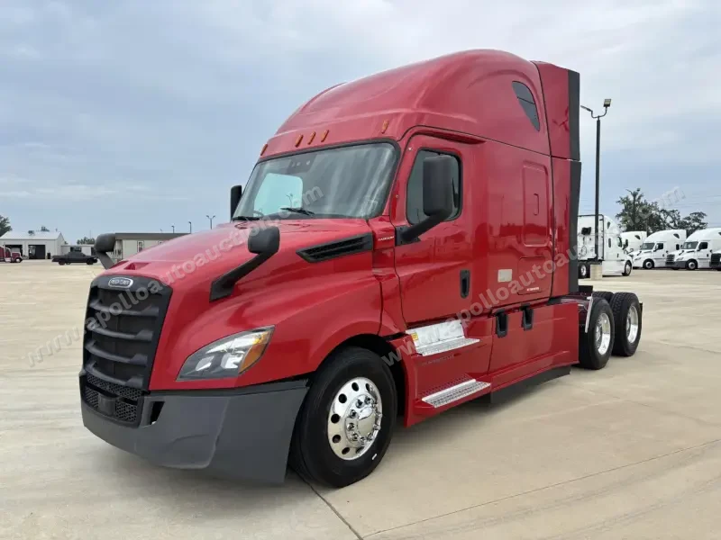 2020 Freightliner CASCADIA 126 Sleeper photo 1
