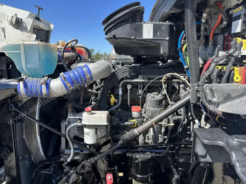 2019 Peterbilt 579 photo 7