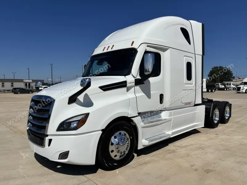 2022 Freightliner CASCADIA 126 photo 1