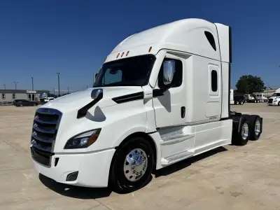 2022 Freightliner CASCADIA 126