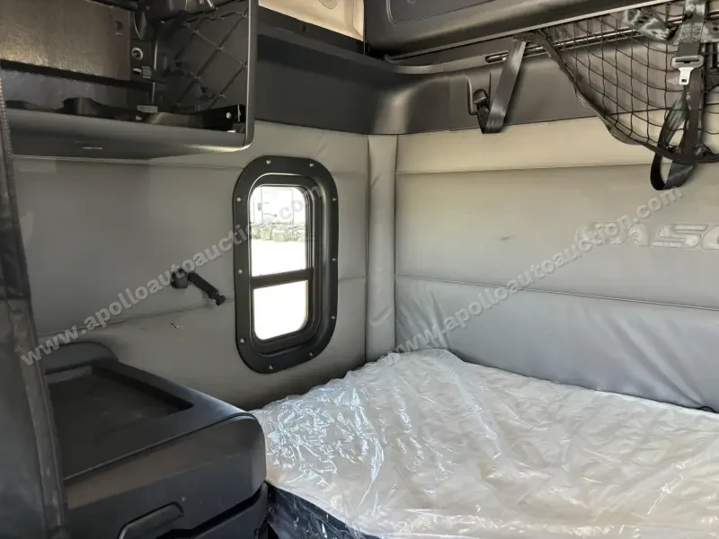 2022 Freightliner CASCADIA 126 photo 19