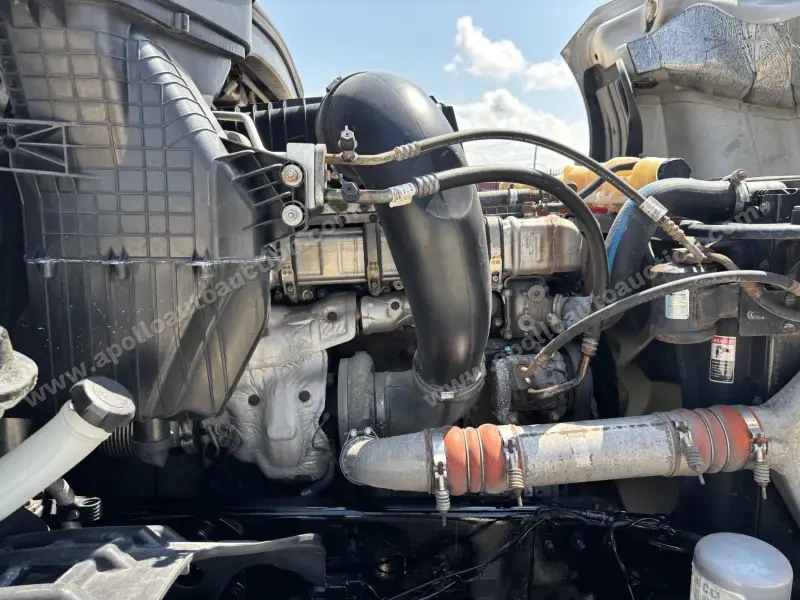 2021 Freightliner CASCADIA 126 - 72″ Raised Roof photo 10