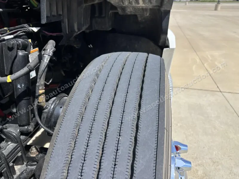 2020 Kenworth T680 photo 20
