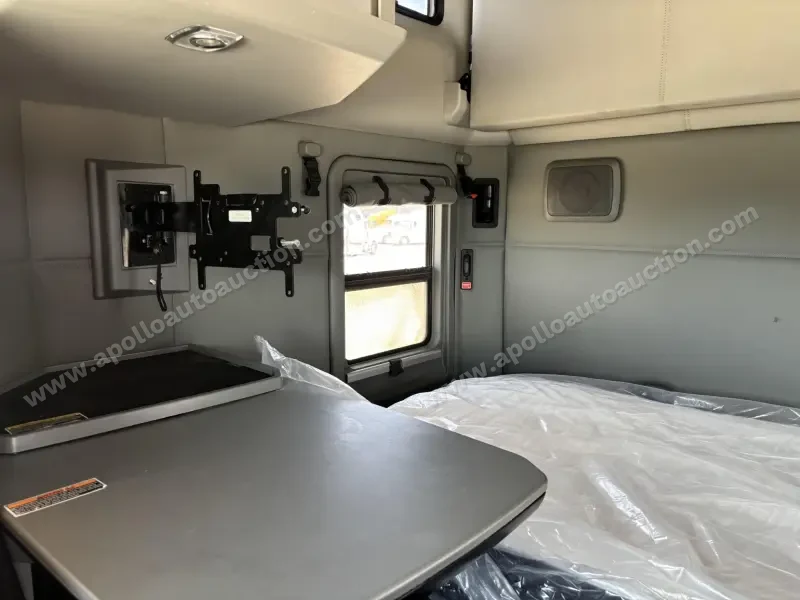 2020 Kenworth T680 photo 16