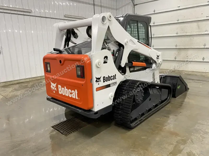 2014 Bobcat T650 photo 12