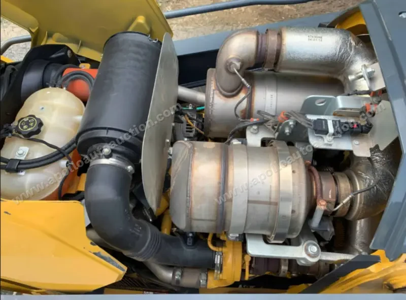 2017 John Deere 410L photo 11