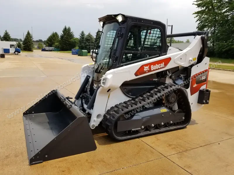 2020 Bobcat T66 photo 1