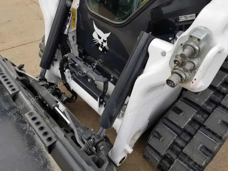2020 Bobcat T66 photo 14