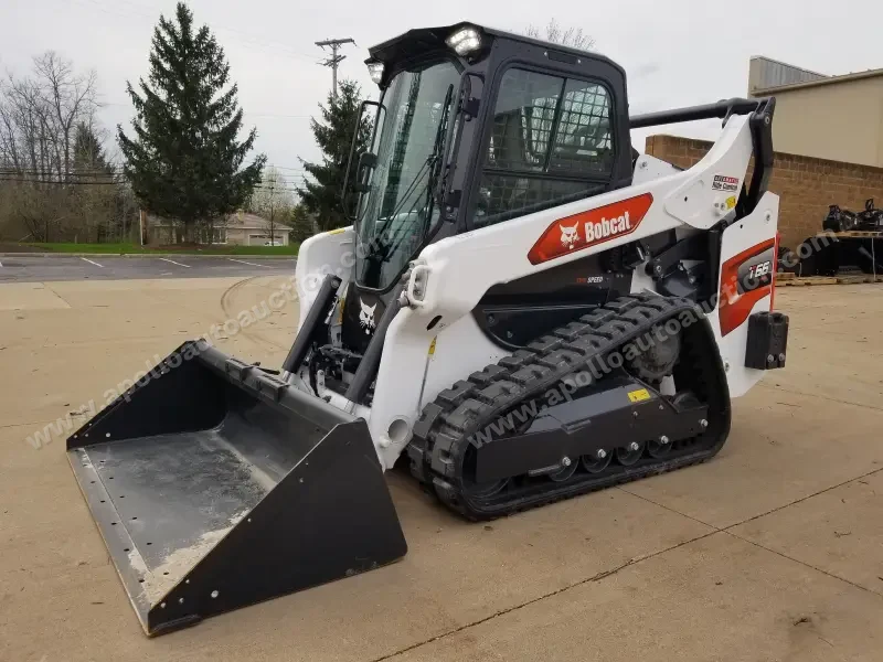 2020 Bobcat T66 photo 11