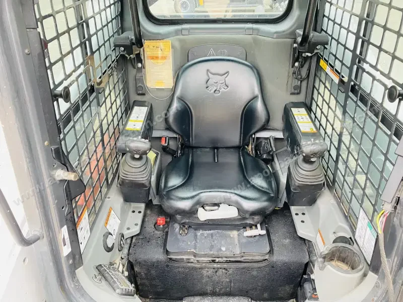 2018 Bobcat T650 photo 10