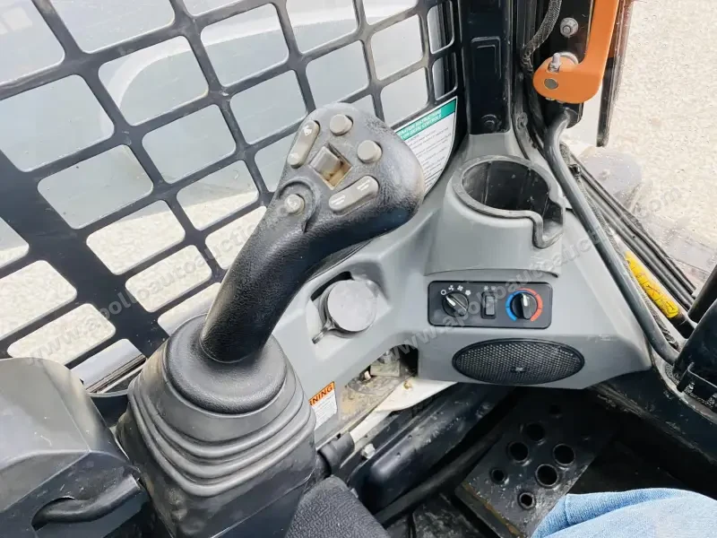 2018 Bobcat T650 photo 13