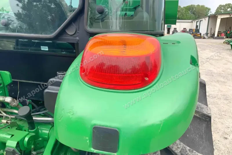 2013 John Deere 5100E MFWD Tractor photo 35