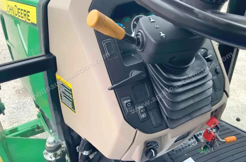 2013 John Deere 5100E MFWD Tractor photo 57