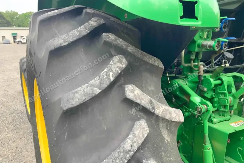 2013 John Deere 5100E MFWD Tractor photo 42