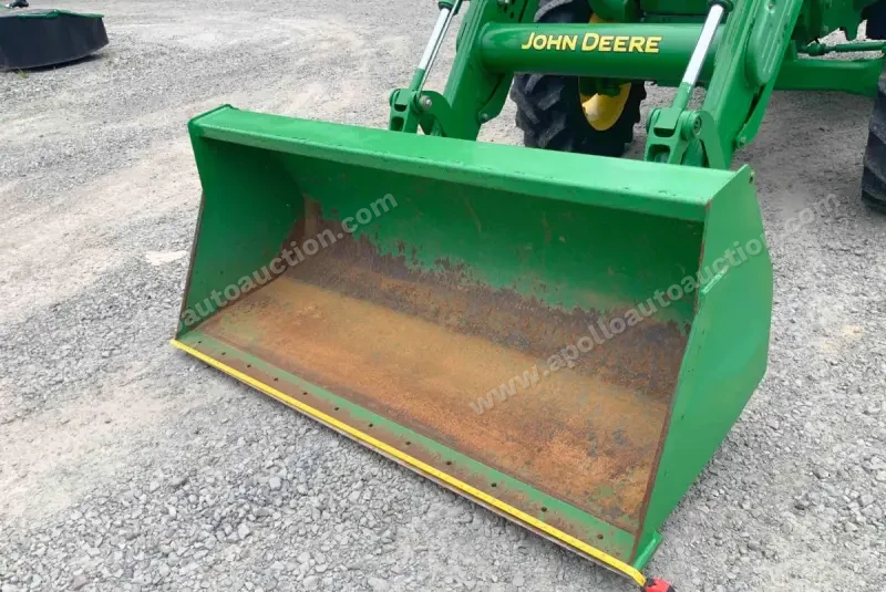 2013 John Deere 5100E MFWD Tractor photo 27