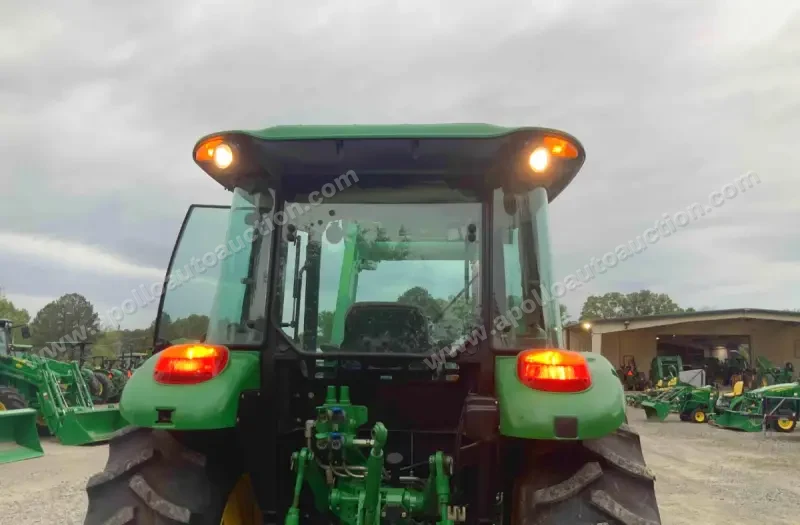 2013 John Deere 5100E MFWD Tractor photo 9