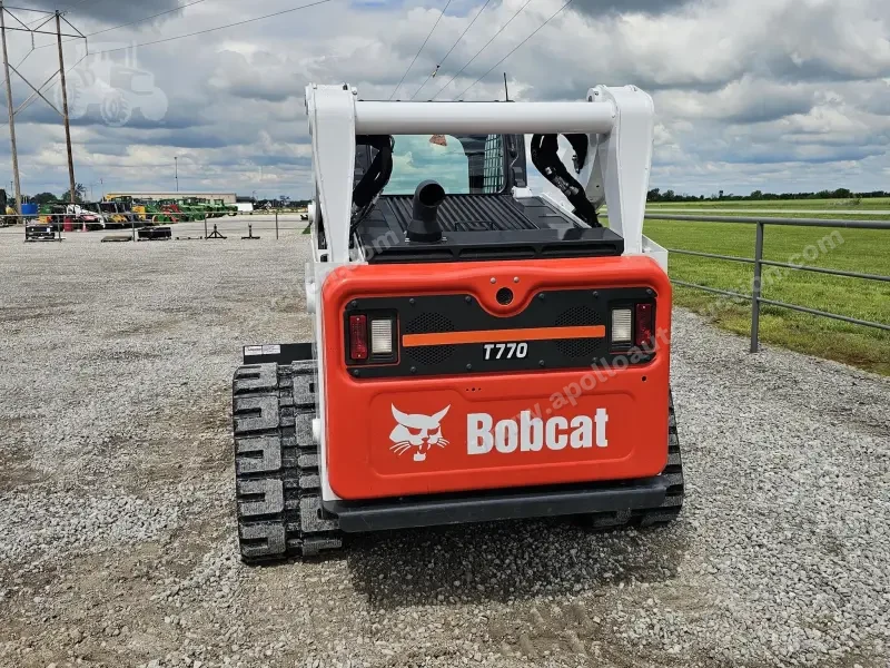 2020 Bobcat T770 photo 7