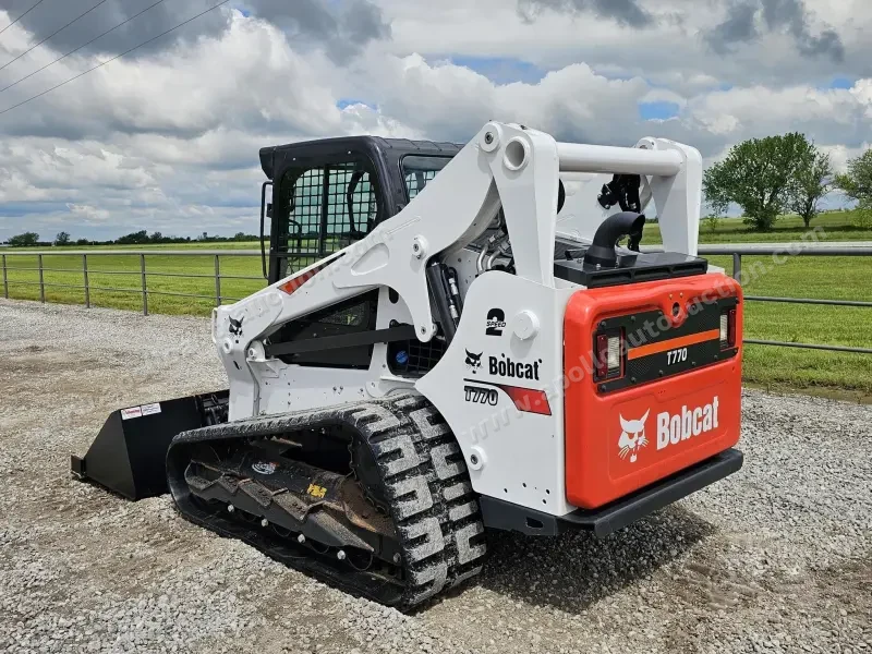 2020 Bobcat T770 photo 5