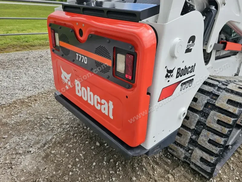2020 Bobcat T770 photo 14