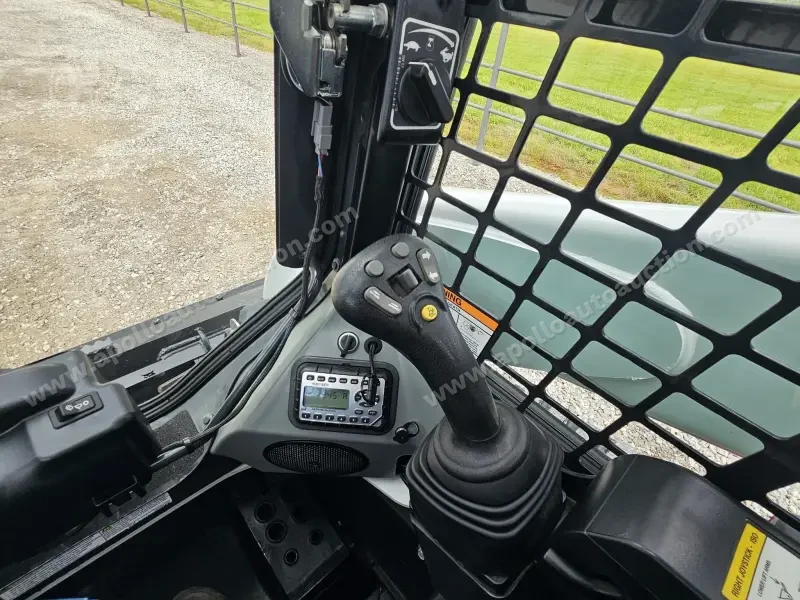 2020 Bobcat T770 photo 38