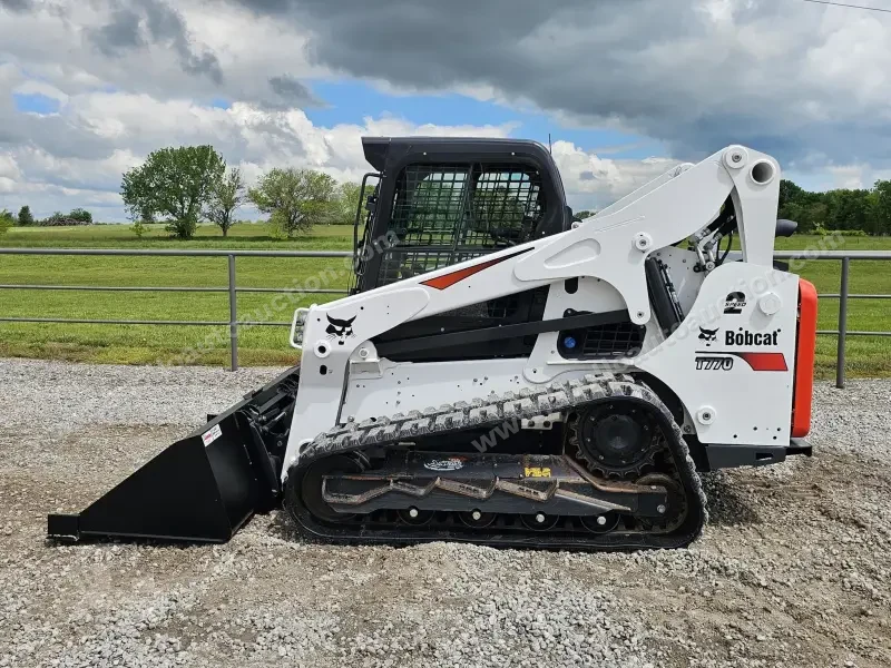 2020 Bobcat T770 photo 3