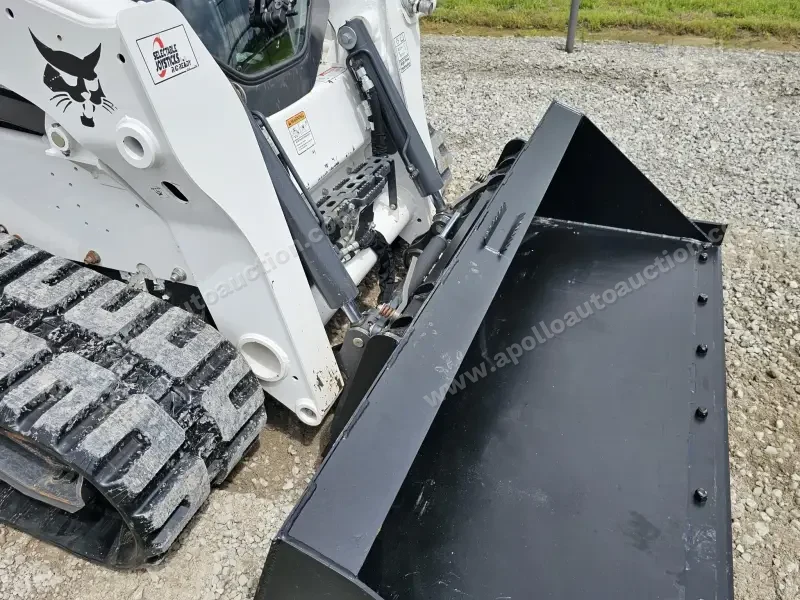 2020 Bobcat T770 photo 8