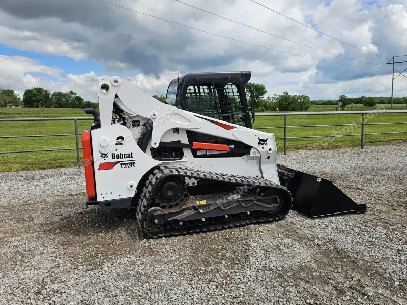 2020 Bobcat T770 photo 13