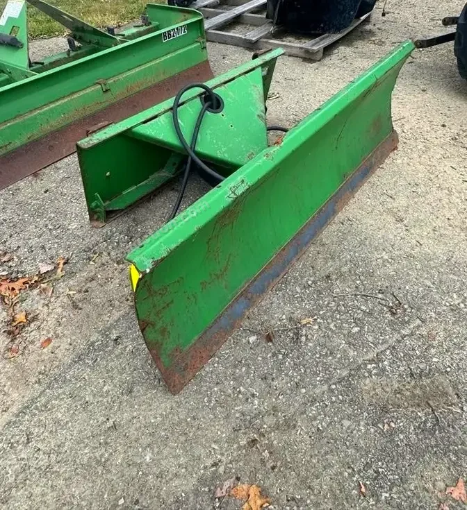 2010 JOHN DEERE 3720 + Attachments photo 12