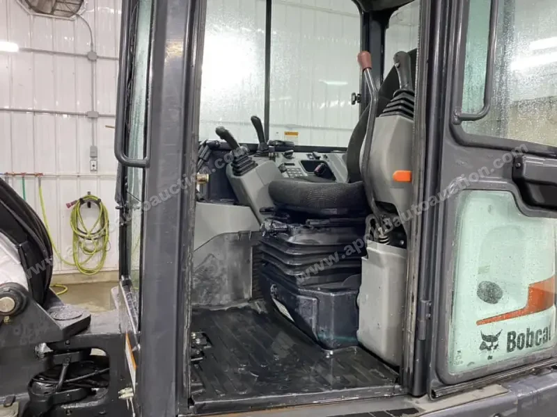 2015 Bobcat E50 photo 4