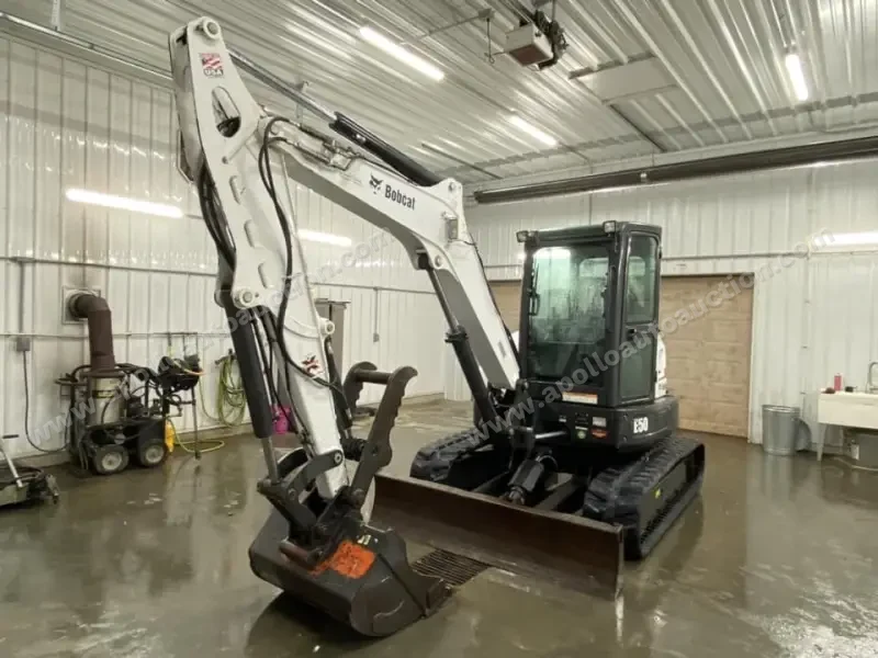 2015 Bobcat E50 photo 11