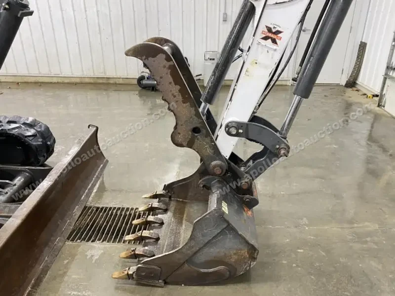 2015 Bobcat E50 photo 3