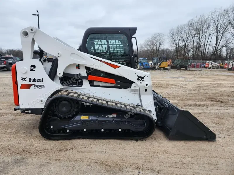 2018 Bobcat T770 photo 3