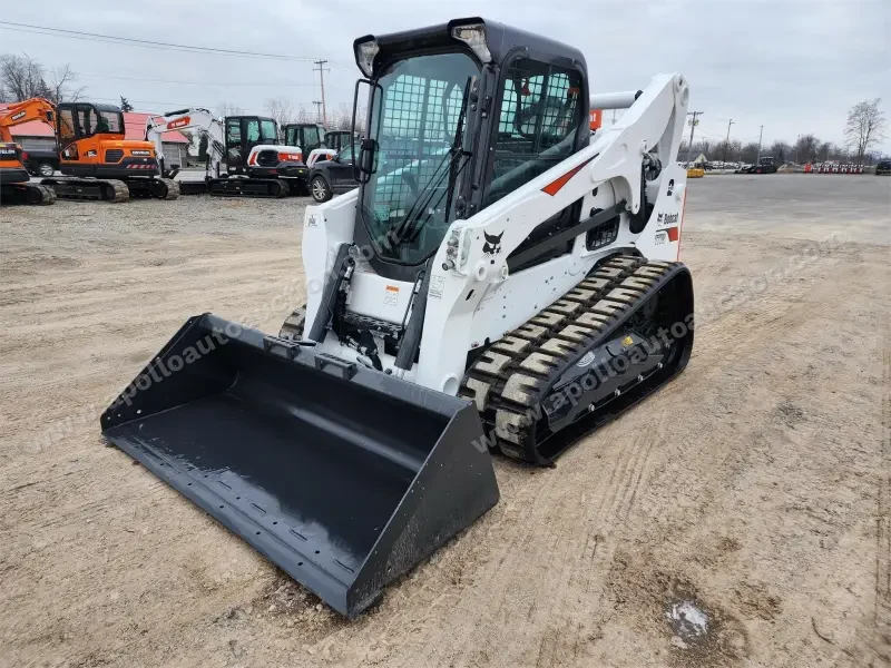 2018 Bobcat T770 photo 1